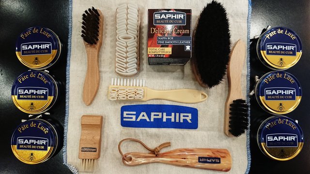 Saphir shoe care products | Browns shoe 